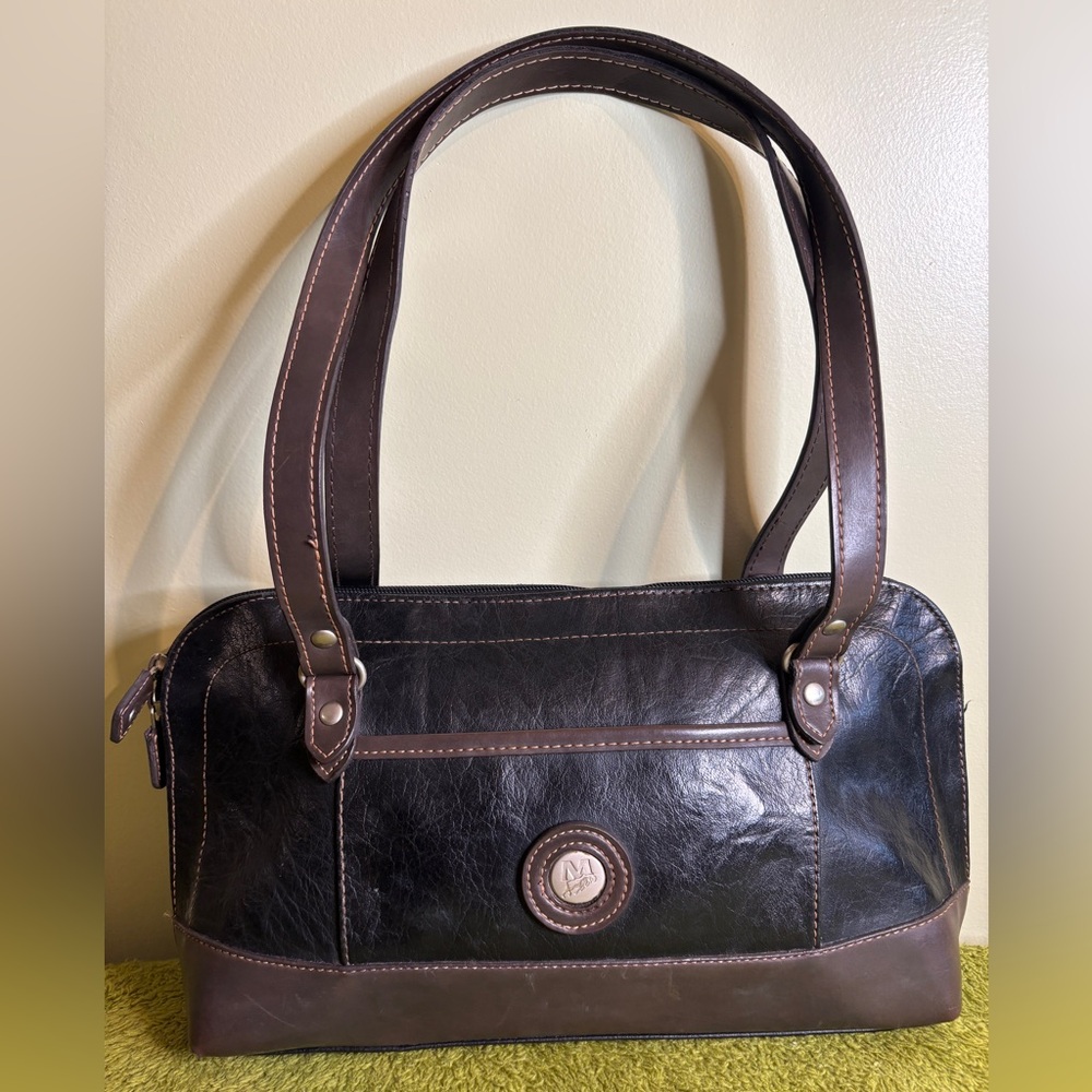 Mouflon Black and Brown Leather Shoulder Bag